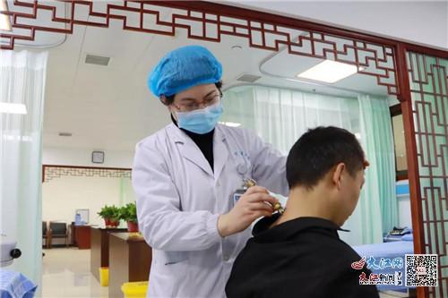 立足中医特色 服务百姓健康——九江市中医医院开设门诊综合治疗区纪实